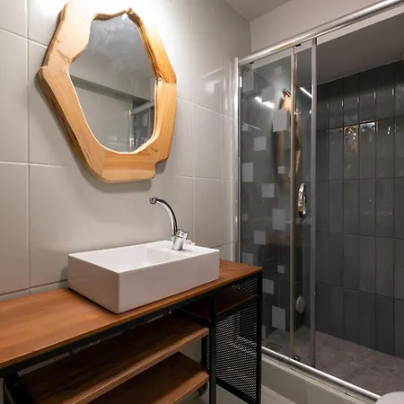 Jardin Maison Newly Renovated 1 Bedroom Apt In Galata Κωνσταντινούπολη